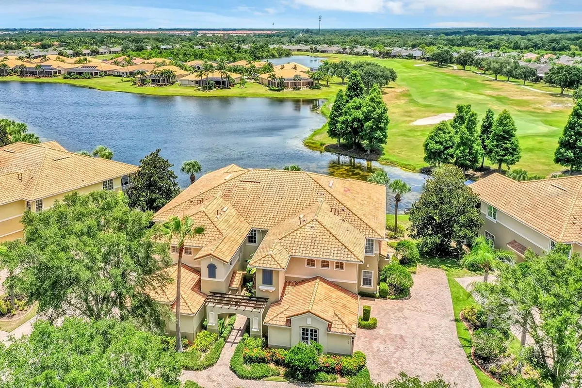Property Slideshow image 1 of 48 | 1420 emerald dunes dr # 7, Sun City Center, FL, 33573