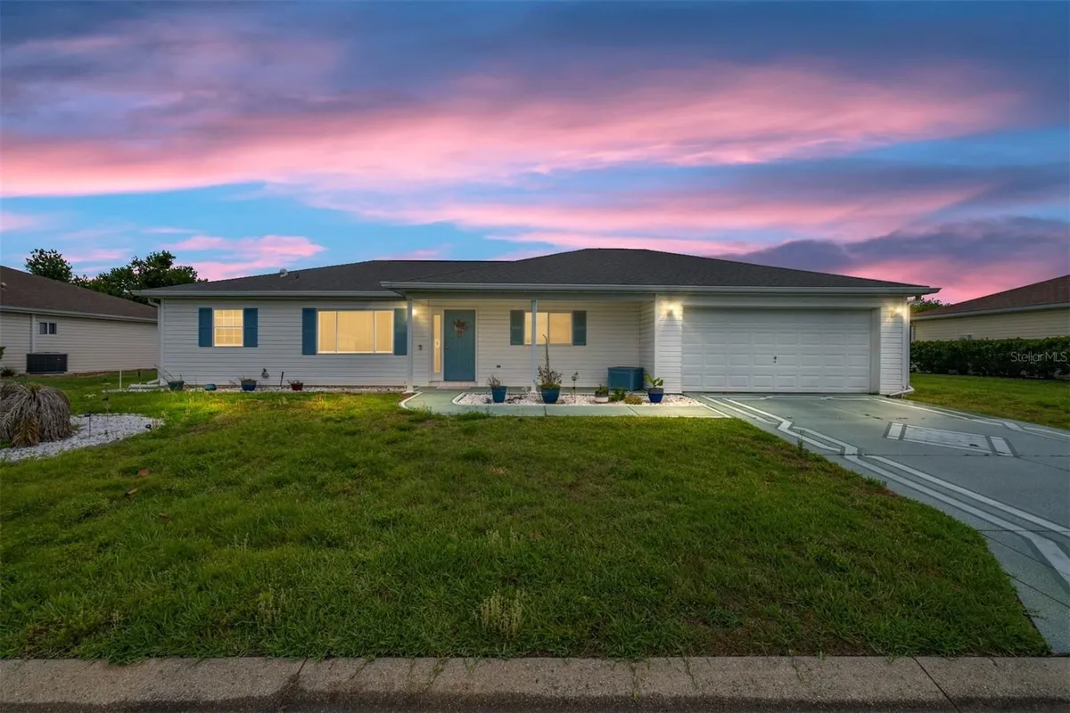 Property Slideshow image 1 of 65 | 13776 se 87th ave, Summerfield, FL, 34491