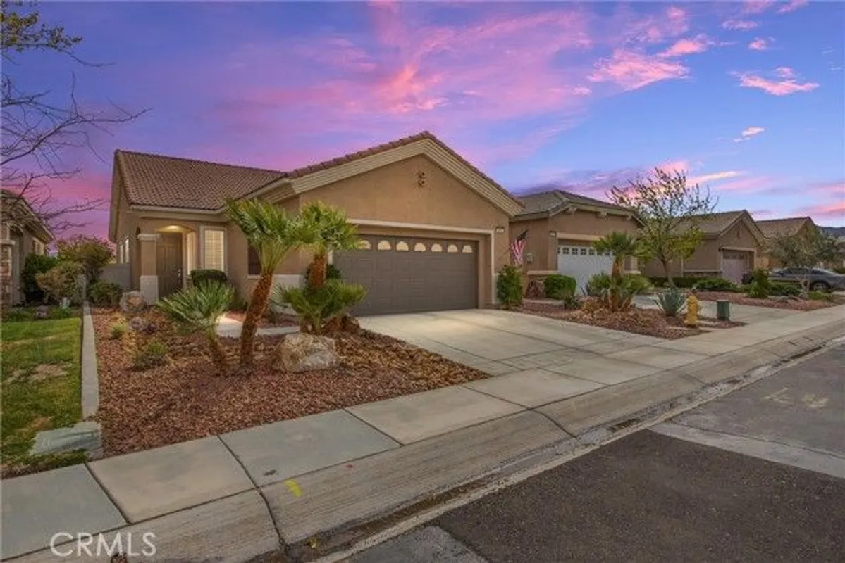 Property Slideshow image 1 of 31 | 10887 katepwa st, Apple Valley, CA, 92308