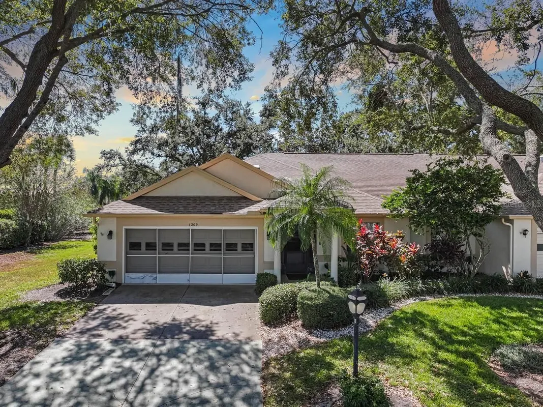 Property Slideshow image 1 of 54 | 1209 litchfield dr # 42, Sun City Center, FL, 33573