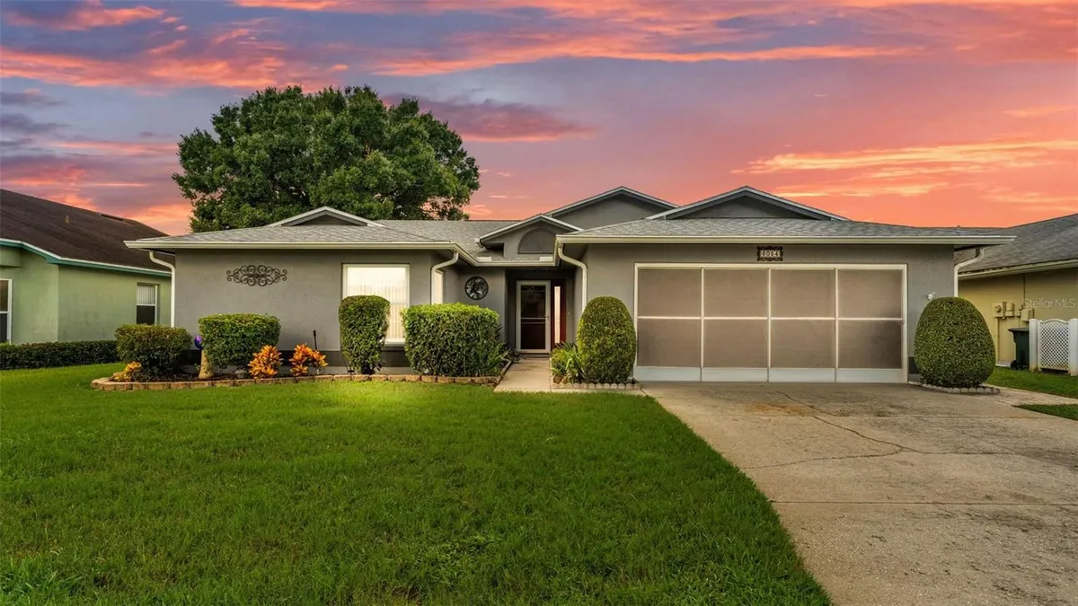 Property Slideshow image 1 of 51 | 6054 crane dr, Lakeland, FL, 33809