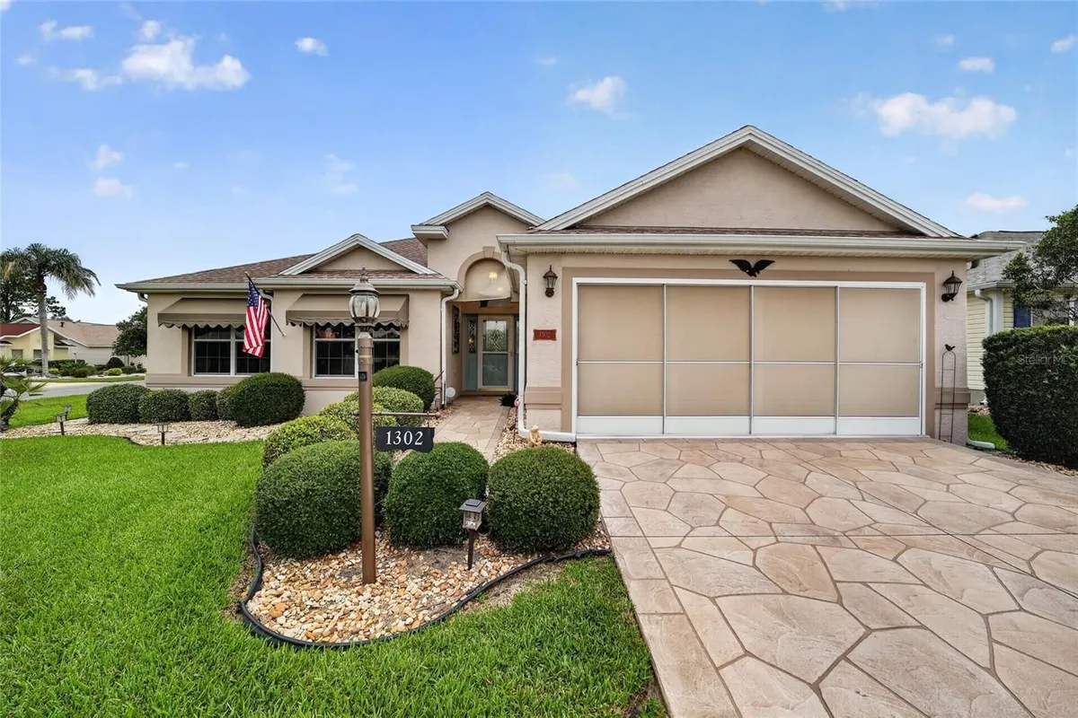 Property Slideshow image 1 of 37 | 1302 jimenez ct, The Villages, FL, 32159