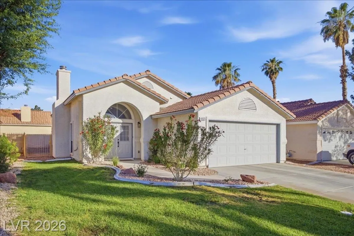 Property Slideshow image 1 of 22 | 4932 signal dr, Las Vegas, NV, 89130