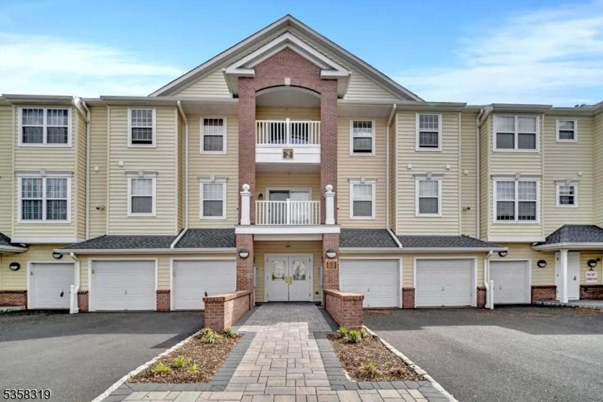 Property Slideshow image 1 of 37 | 2303 ambassador ct, Somerset, NJ, 08873