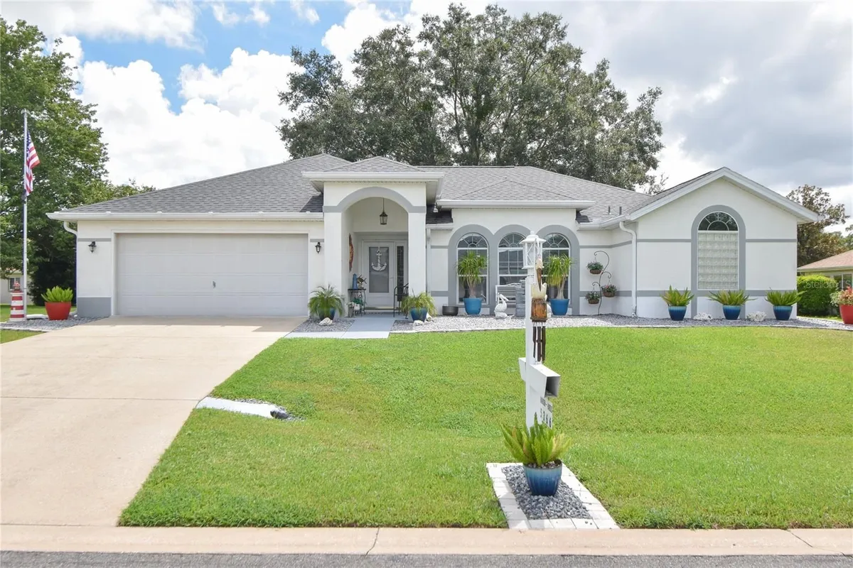 Property Slideshow image 1 of 36 | 5366 nw 21st loop, Ocala, FL, 34482