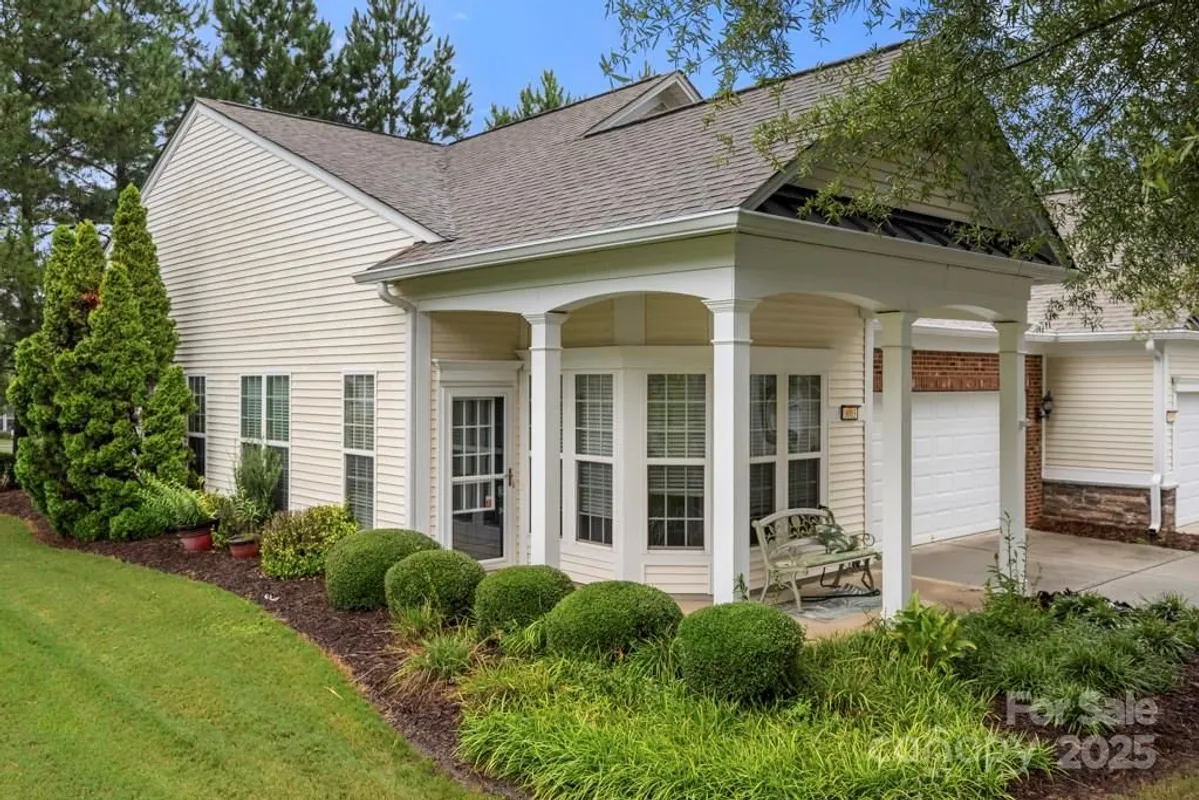 Property Slideshow image 1 of 34 | 3003 edisto way, Fort Mill, SC, 29707