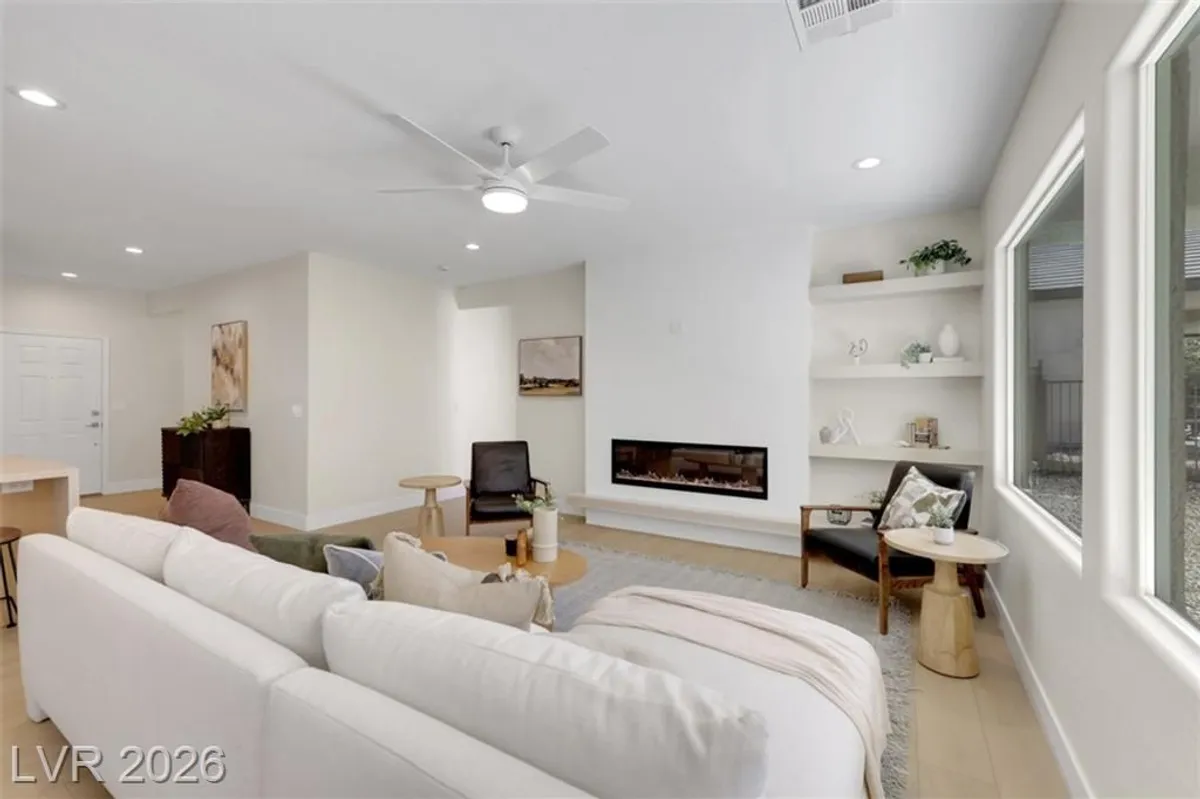 Property Slideshow image 1 of 37 | 2515 jada dr, Henderson, NV, 89044