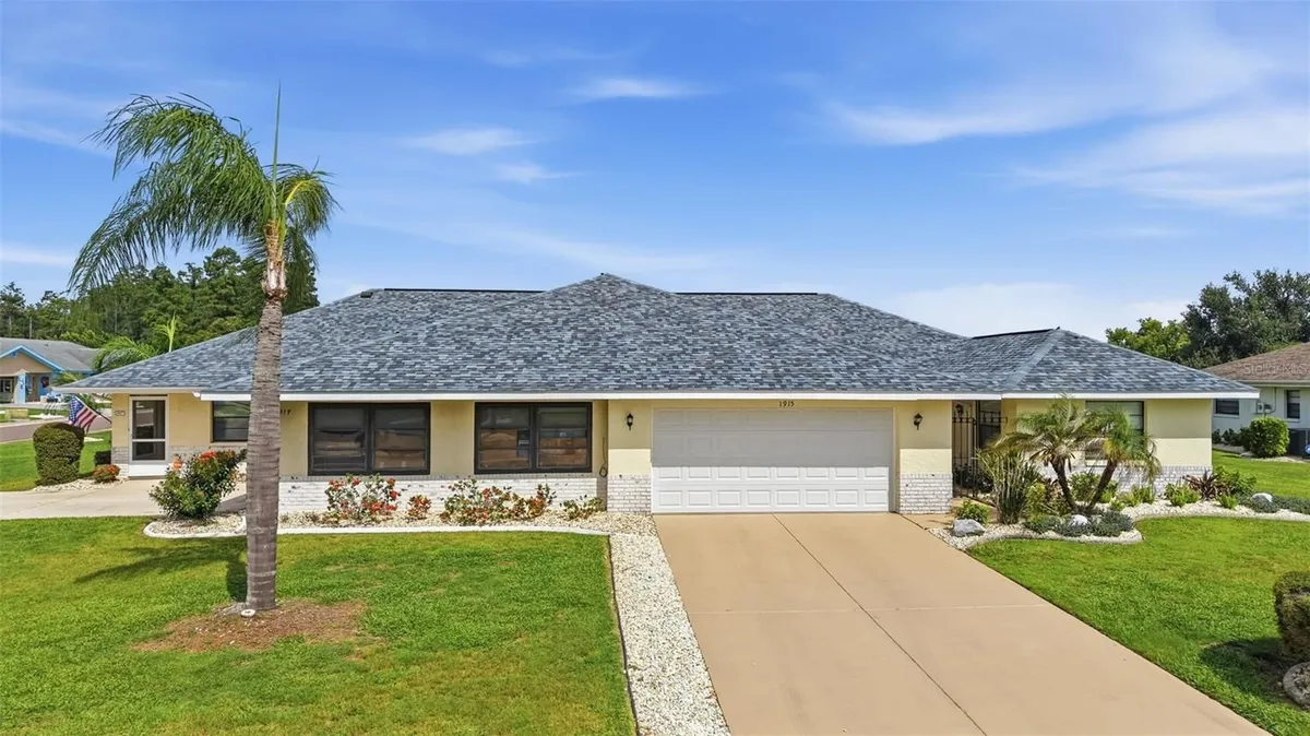 Property Slideshow image 1 of 44 | 1915 w del webb blvd, Sun City Center, FL, 33573