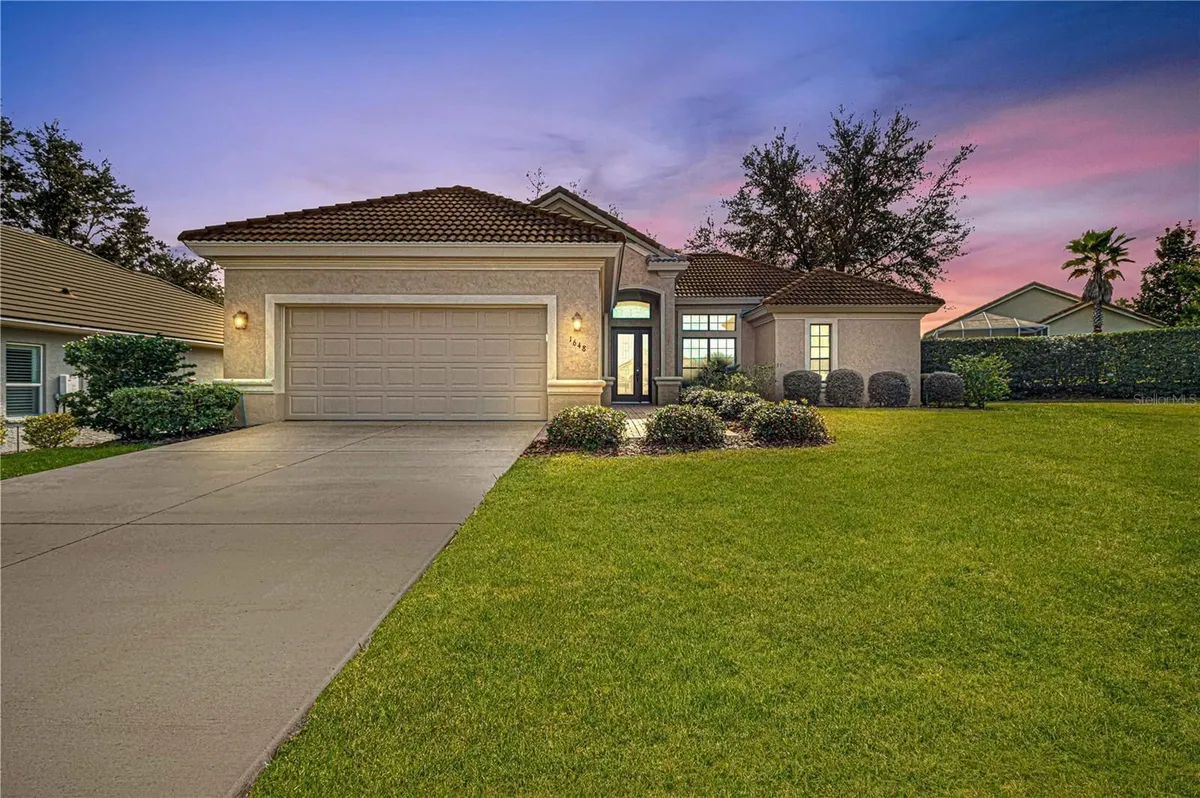 Property Slideshow image 1 of 35 | 1648 w skyview crossing dr, Hernando, FL, 34442
