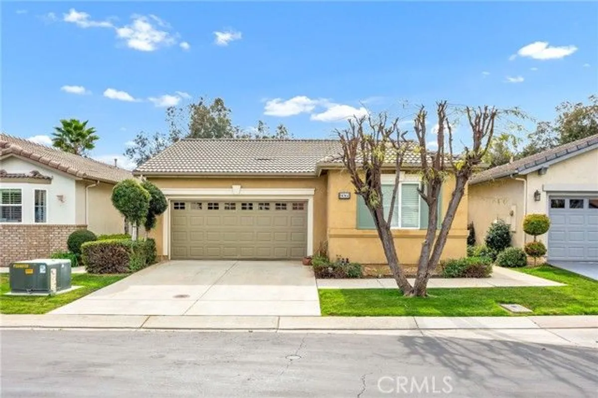 Property Slideshow image 1 of 40 | 8061 mickelson way, Hemet, CA, 92545
