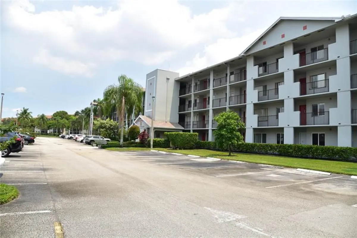 Property Slideshow image 1 of 21 | 801 sw 138th ave e402, Pembroke Pines, FL, 33027