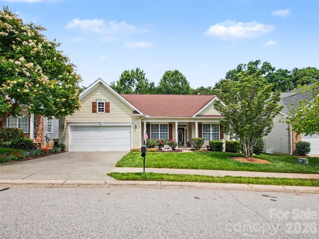Property Slideshow image 1 of 47 | 834 platinum dr, Fort Mill, SC, 29708