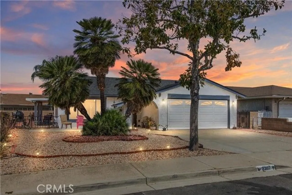 Property Slideshow image 1 of 24 | 2307 el toro cir, Hemet, CA, 92545