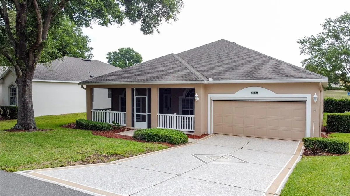Property Slideshow image 1 of 67 | 4127 kingsley st, Clermont, FL, 34711