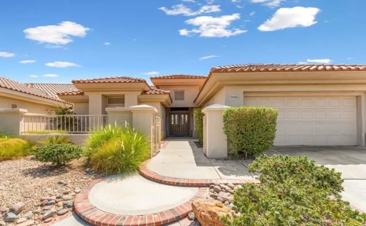 Property Slideshow image 1 of 52 | 37594 eveningside rd, Palm Desert, CA, 92211
