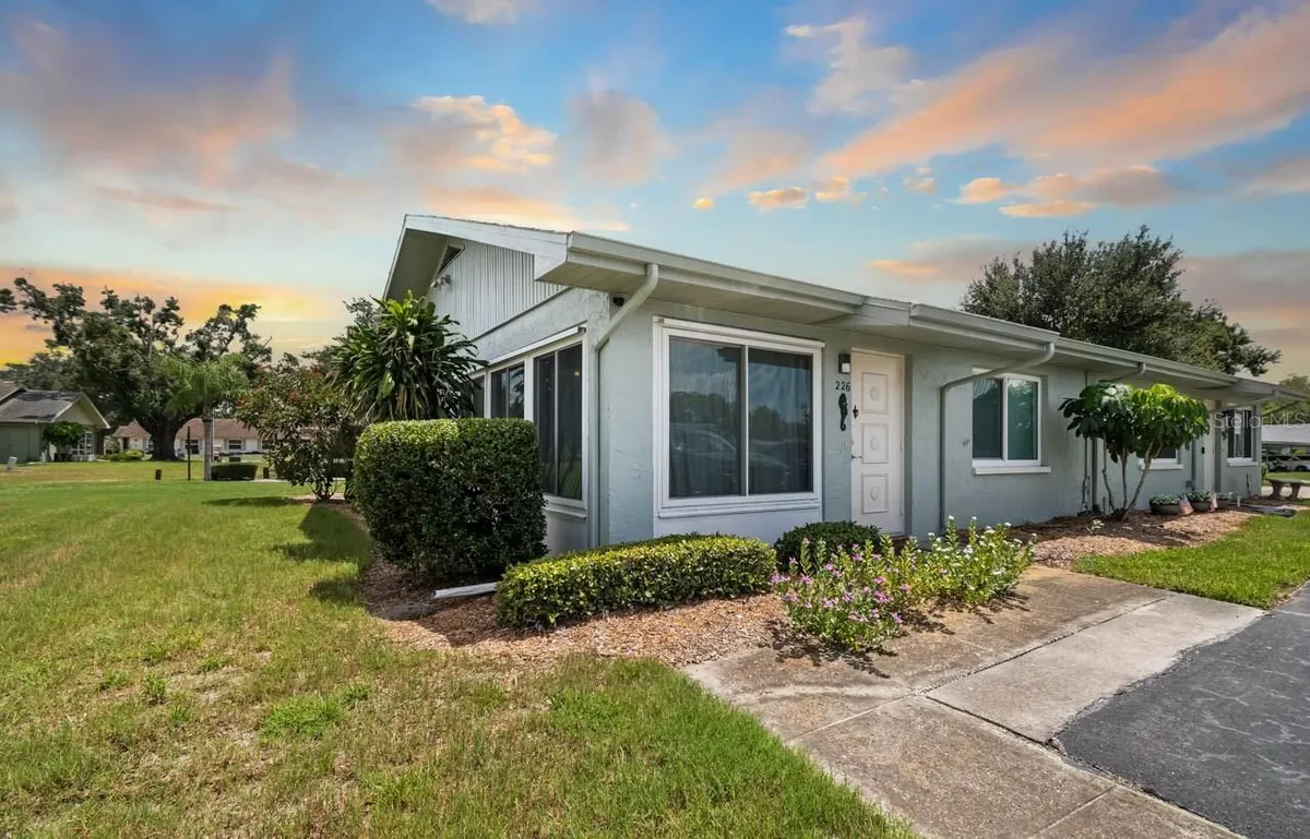 Property Slideshow image 1 of 24 | 226 gloucester blvd # 400, Sun City Center, FL, 33573