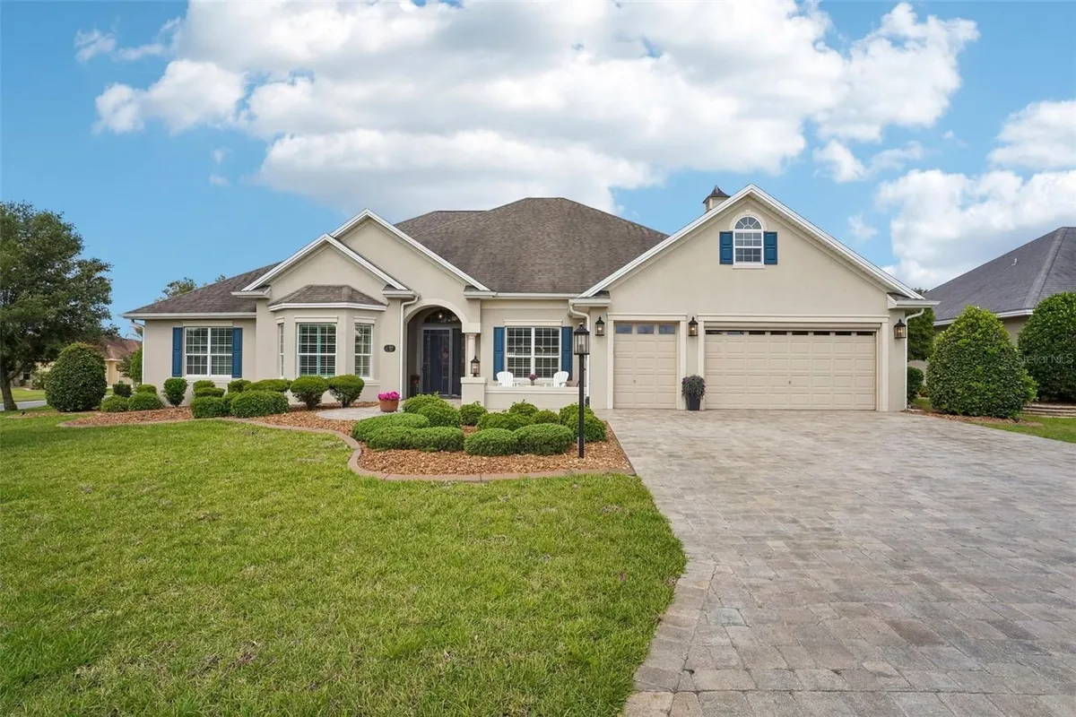Property Slideshow image 1 of 81 | 1404 brier creek cir, The Villages, FL, 32162