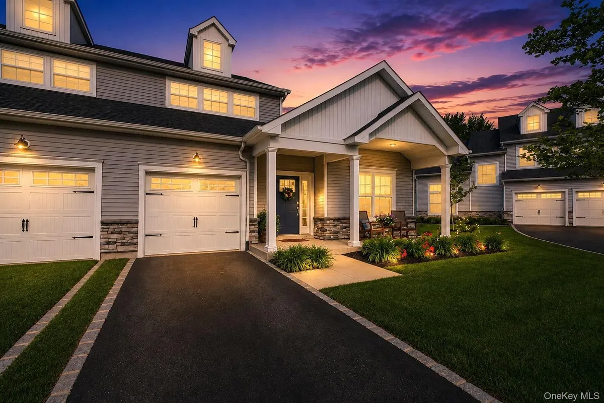 Property Slideshow image 1 of 49 | 51 farm acre cir, Brookhaven, NY, 11766