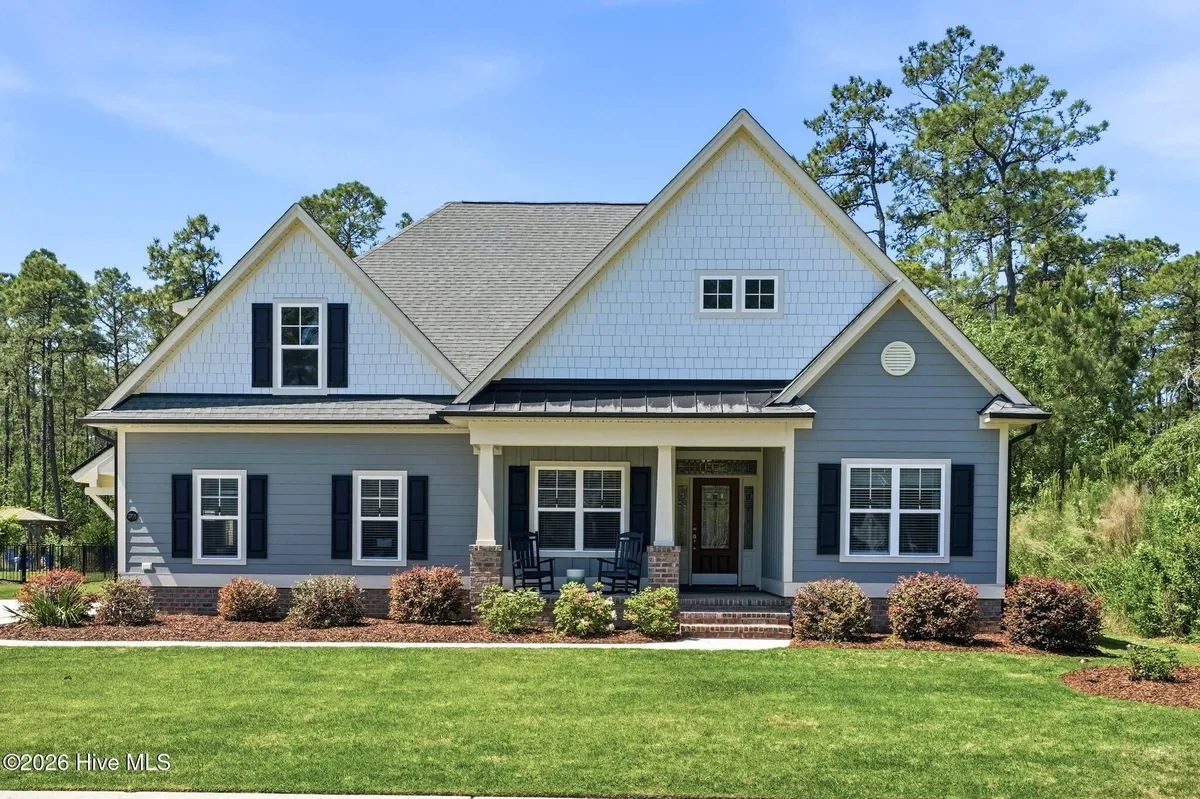 Property Slideshow image 1 of 127 | 3710 friendly orange ct, Leland, NC, 28451