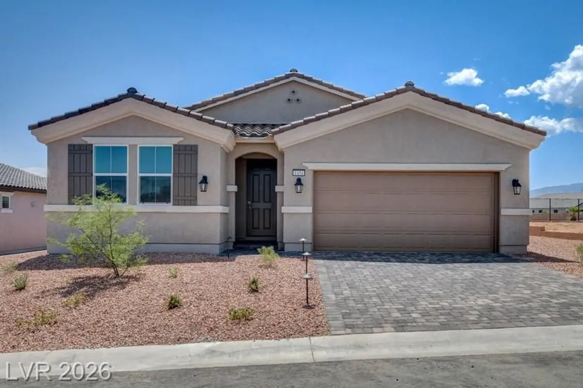 Property Slideshow image 1 of 5 | 596 hamilton dr, Mesquite, NV, 89027