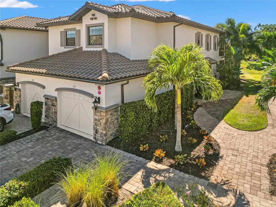 Property Slideshow image 1 of 39 | 13510 messina loop 107, Bradenton, FL, 34211