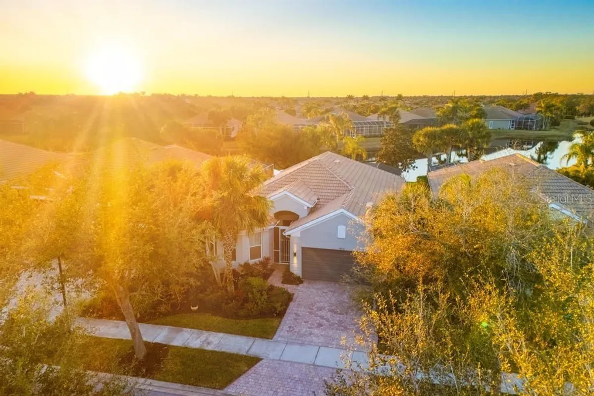 Property Slideshow image 1 of 100 | 19231 jalisca st, Venice, FL, 34293