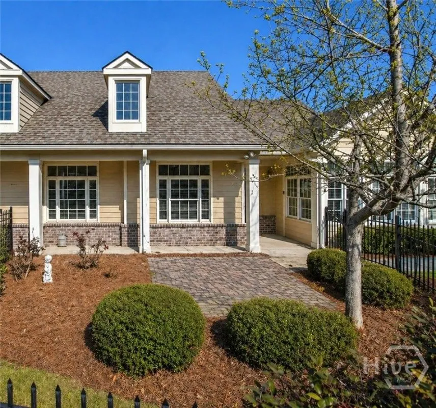 Property Slideshow image 1 of 20 | 284 kingfisher cir, Pooler, GA, 31322