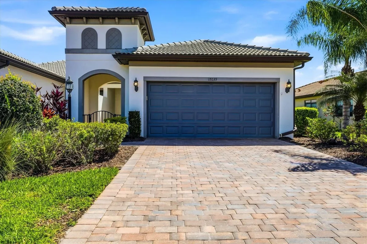 Property Slideshow image 1 of 66 | 17039 hampton falls ter, Bradenton, FL, 34202
