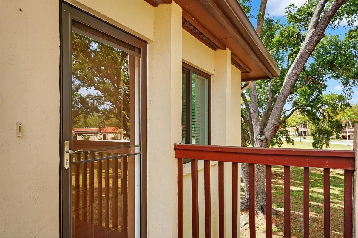 Property Slideshow image 1 of 36 | 1111 w faith cir 2006, Bradenton, FL, 34212