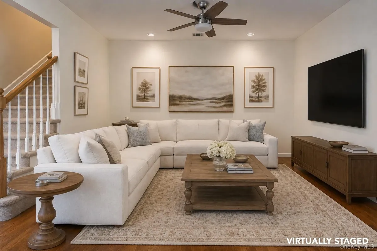 Property Slideshow image 1 of 25 | 216 sonata ct, Brookhaven, NY, 11941