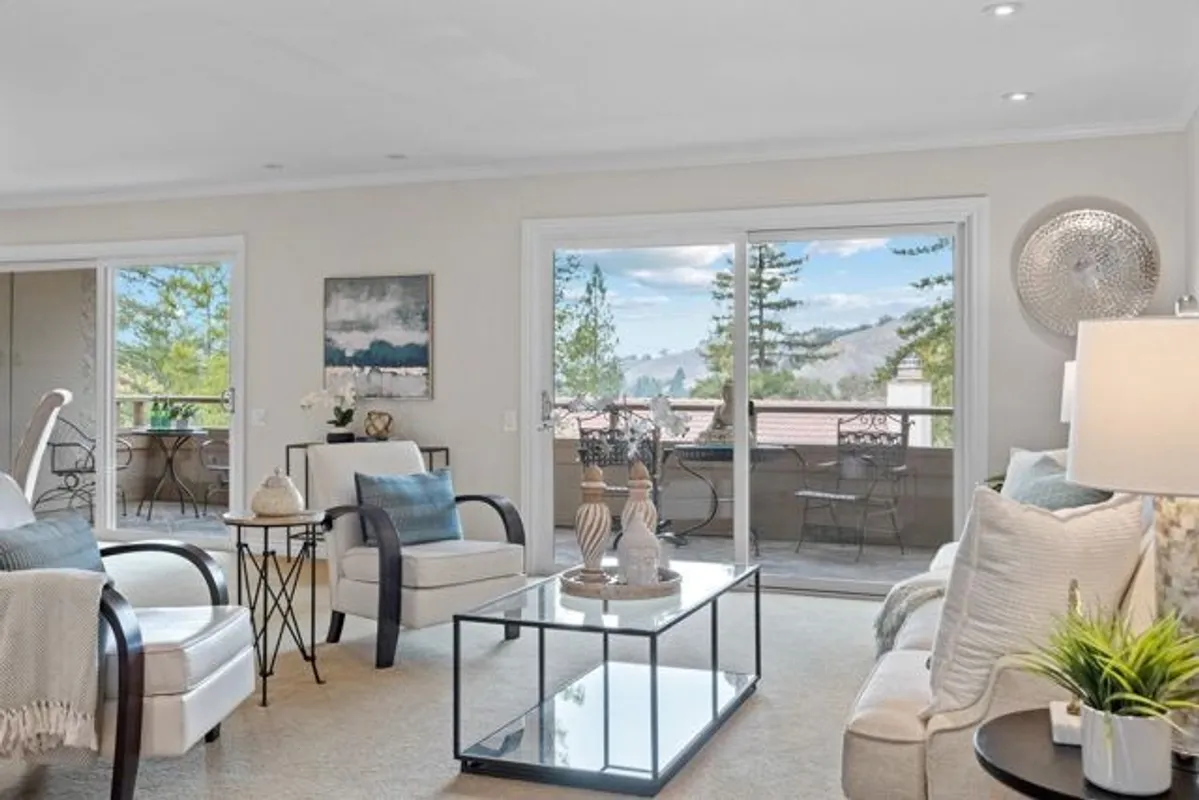 Property Slideshow image 1 of 42 | 1129 avenida sevilla 5b, Walnut Creek, CA, 94595