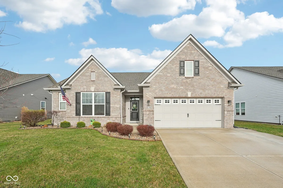 Property Slideshow image 1 of 53 | 3616 gillsland rd, Bargersville, IN, 46106