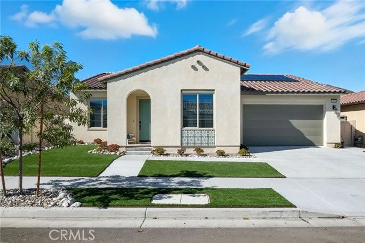 Property Slideshow image 1 of 34 | 17806 top ct, Canyon Country, CA, 91350