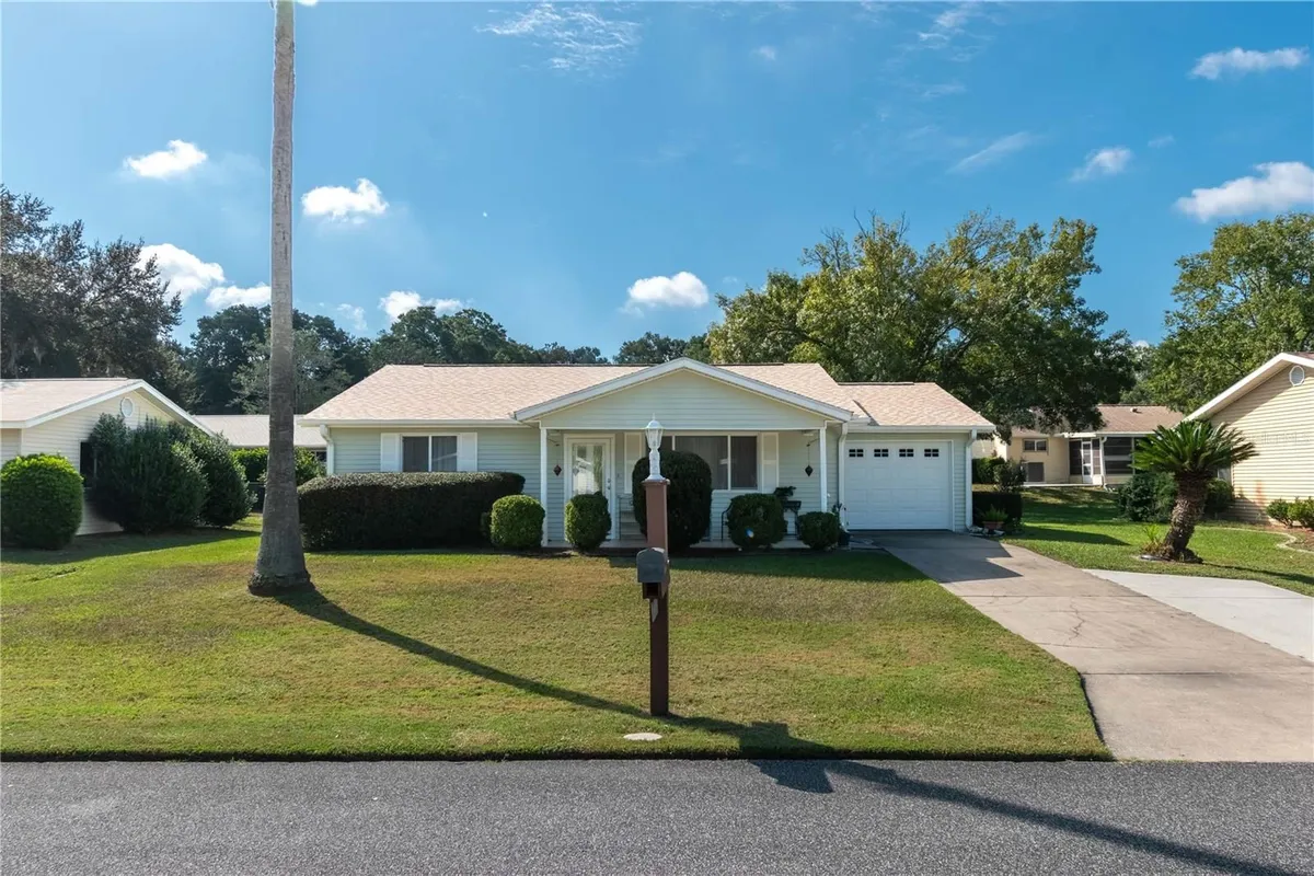 Property Slideshow image 1 of 42 | 8396 sw 109th ln, Ocala, FL, 34481