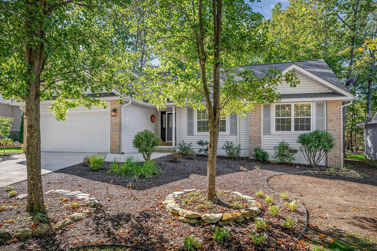 Property Slideshow image 1 of 42 | 143 lakeside dr, Crossville, TN, 38558