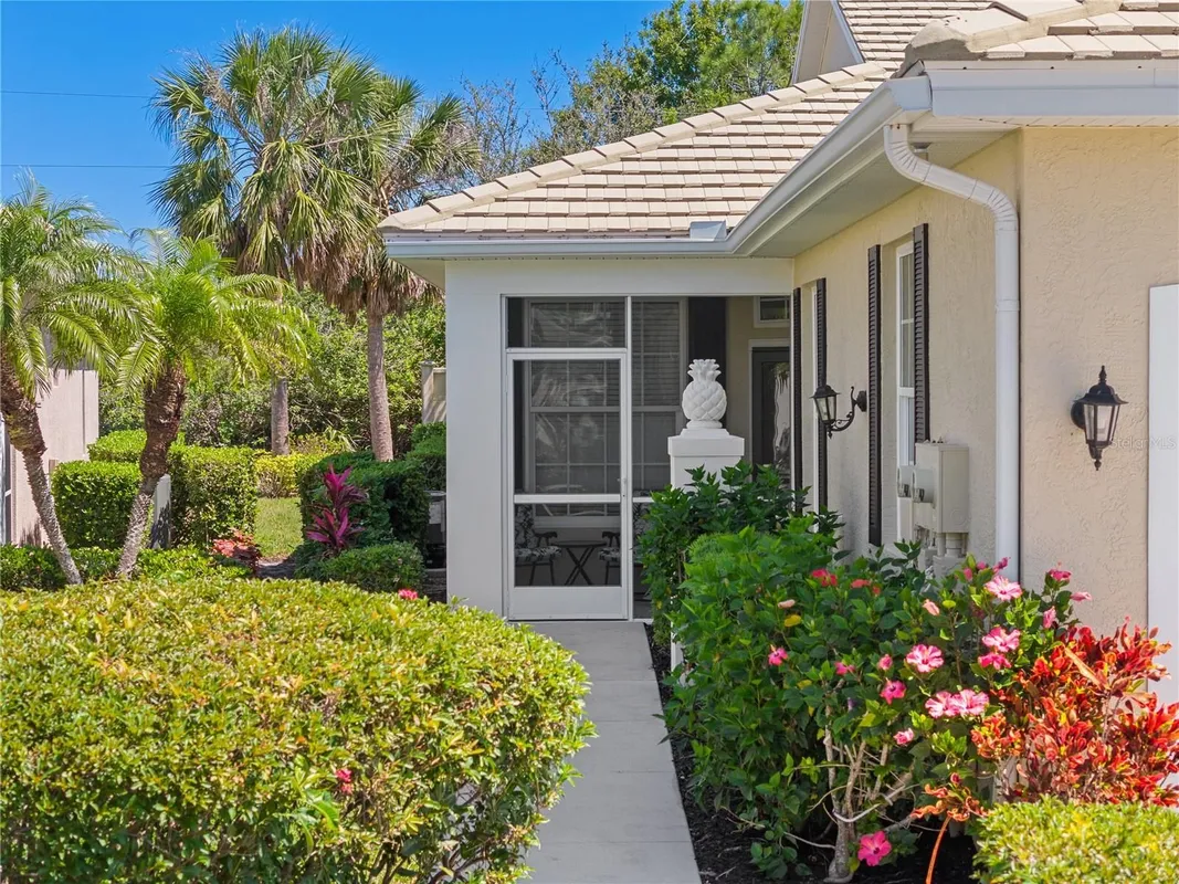 Property Slideshow image 1 of 59 | 1567 monarch dr, Venice, FL, 34293