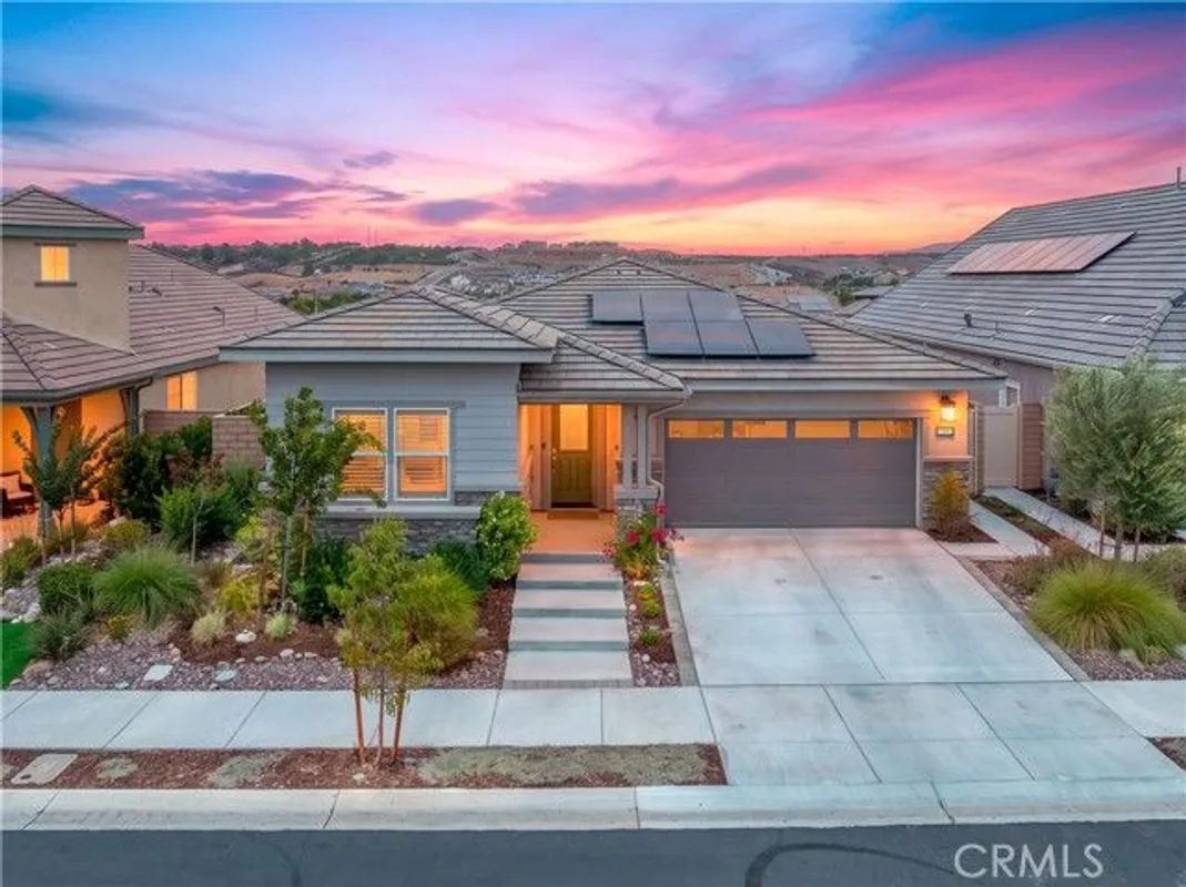 Property Slideshow image 1 of 54 | 32012 hyacinth way, Temecula, CA, 92591
