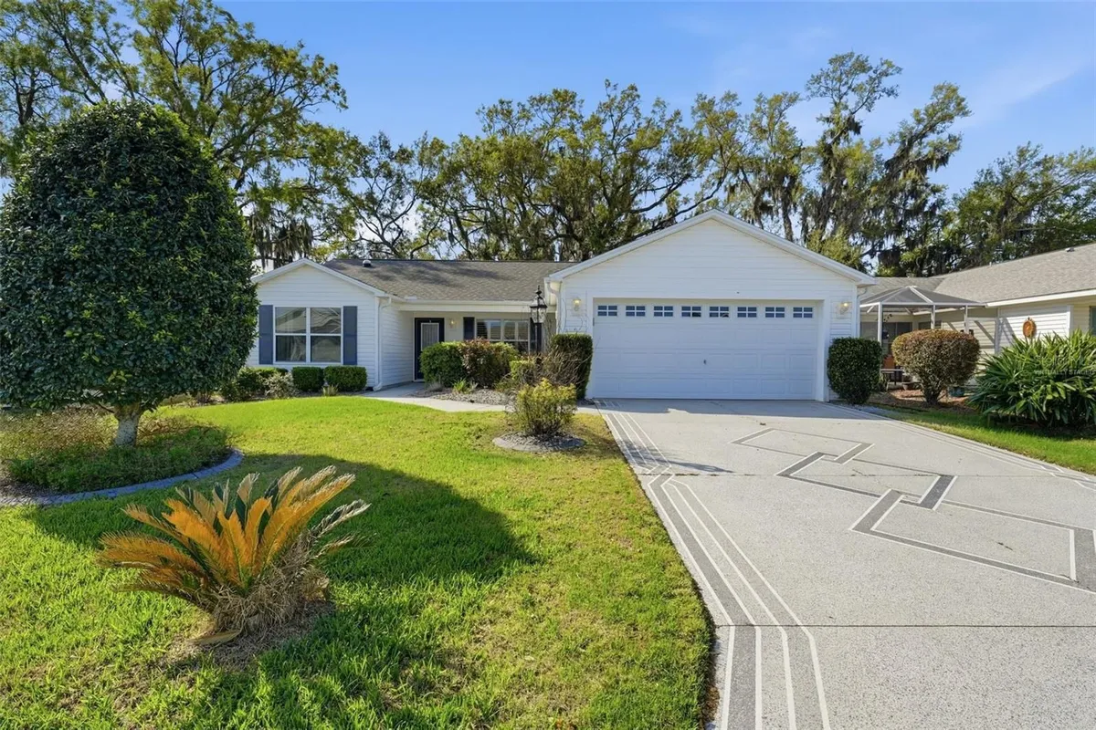 Property Slideshow image 1 of 37 | 2482 ansley path, The Villages, FL, 32162