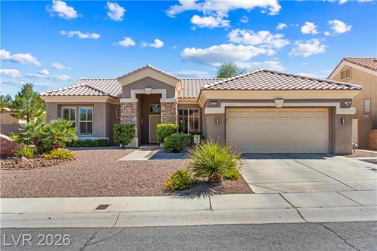 Property Slideshow image 1 of 31 | 10301 bent brook pl, Las Vegas, NV, 89134