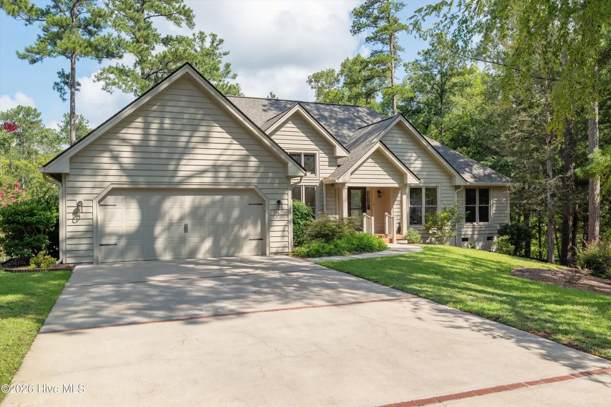 Property Slideshow image 1 of 105 | 314 vista ln, Mccormick, SC, 29835