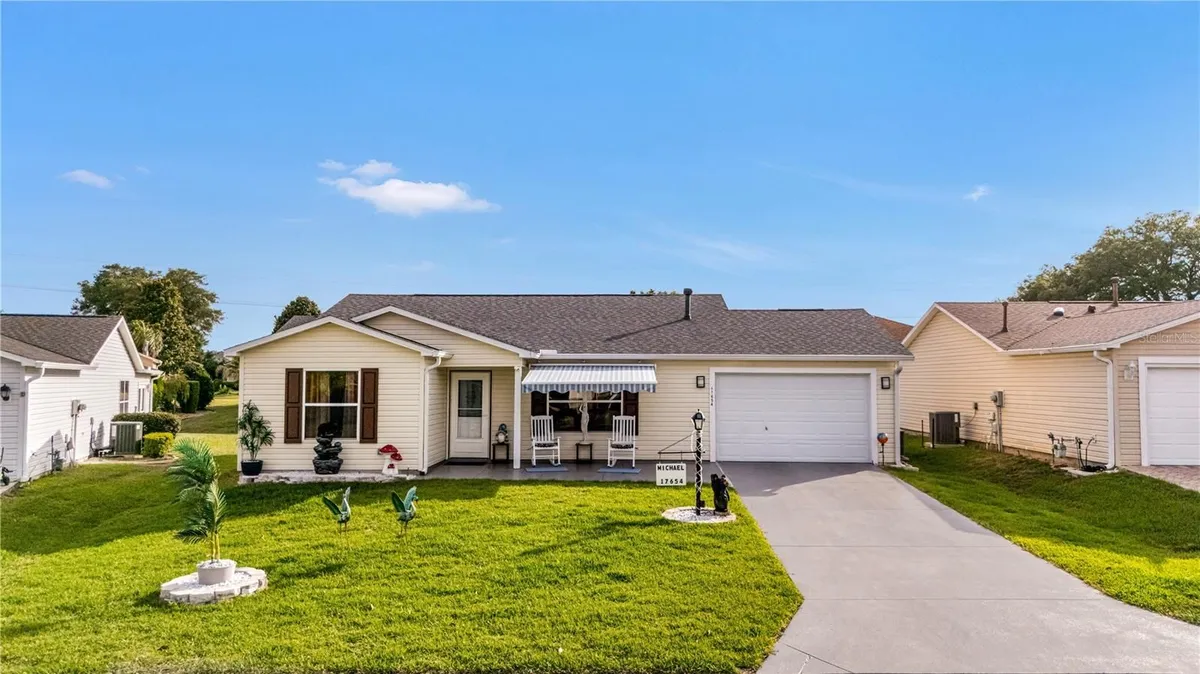 Property Slideshow image 1 of 31 | 17648 se 93rd butler ct, The Villages, FL, 32162