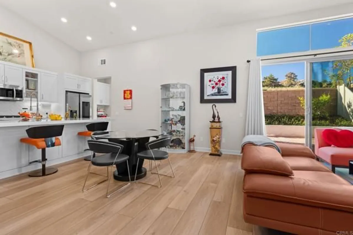 Property Slideshow image 1 of 24 | 12606 elizabeth way, San Diego, CA, 92129