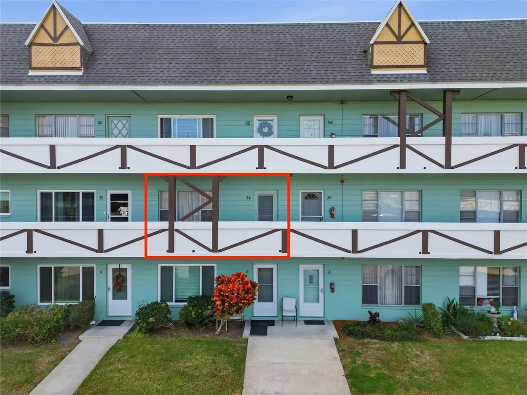 Property Slideshow image 1 of 22 | 2042 australia way 34, Clearwater, FL, 33763