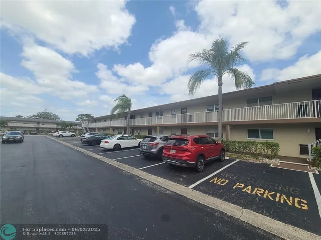 Property Slideshow image 1 of 11 | 550 nw 78th ter apt 205, Margate, FL, 33063