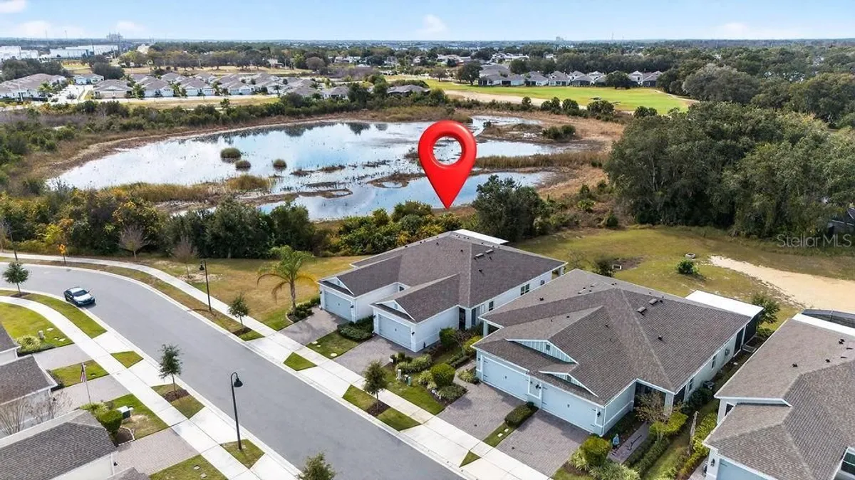 Property Slideshow image 1 of 48 | 1998 key bay trl 524, Kissimmee, FL, 34747