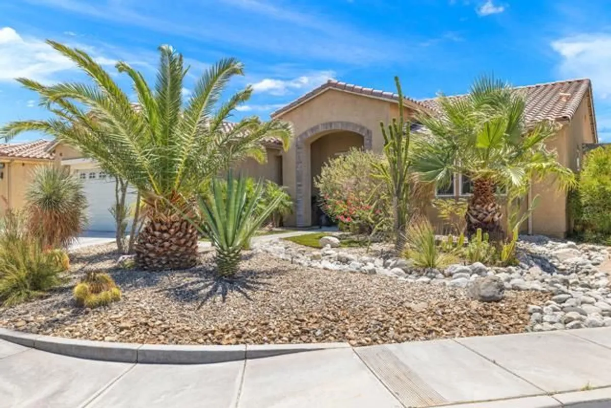 Property Slideshow image 1 of 42 | 1193 cassia trl, Palm Springs, CA, 92262