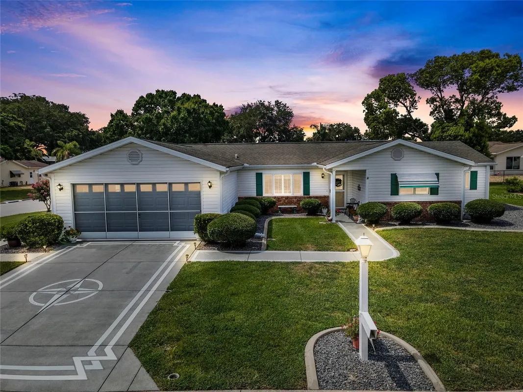 Property Slideshow image 1 of 64 | 9492 se 173rd ln, Summerfield, FL, 34491