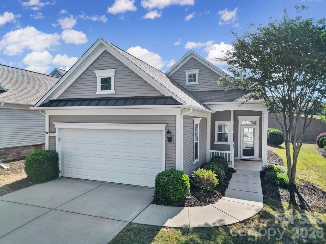 Property Slideshow image 1 of 40 | 19174 mallard dr, Fort Mill, SC, 29707