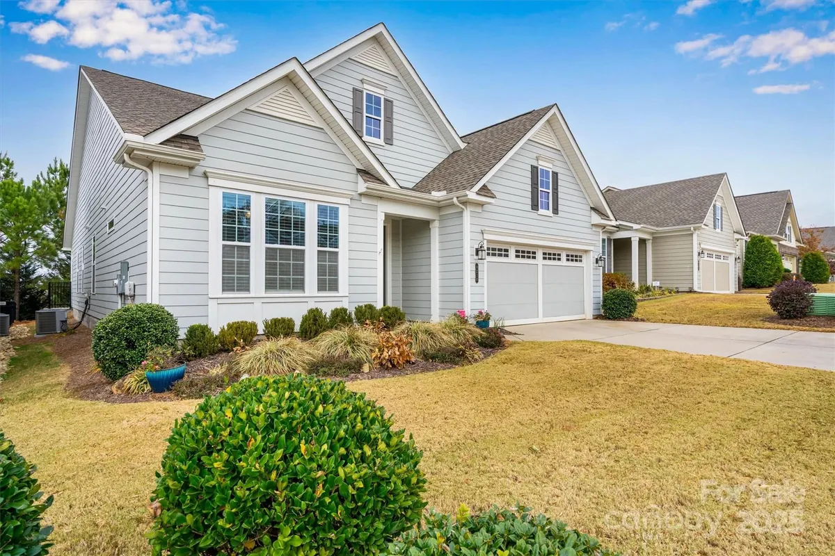 Property Slideshow image 1 of 37 | 8210 festival way, Charlotte, NC, 28215