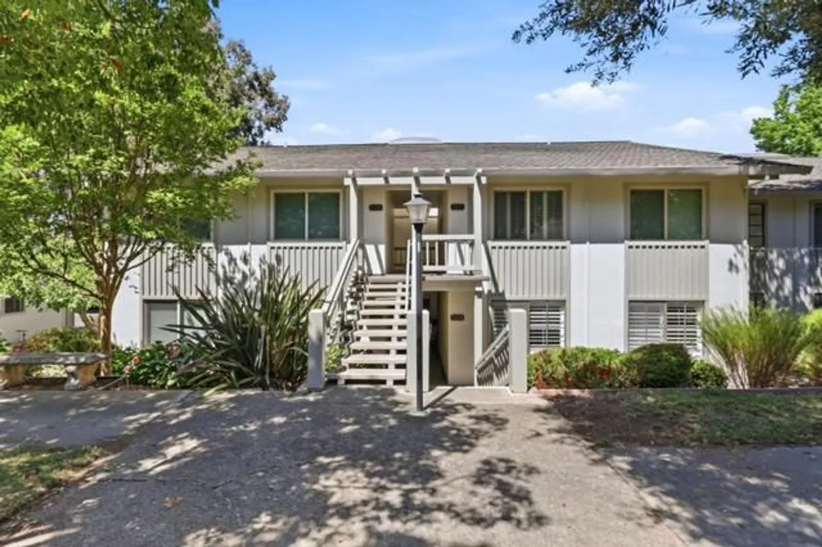 Property Slideshow image 1 of 44 | 5438 cribari grn, San Jose, CA, 95135
